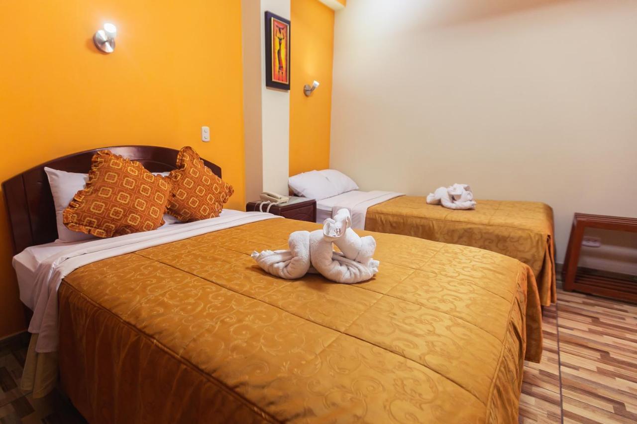 Hotel Suite Plaza Trujillo Extérieur photo